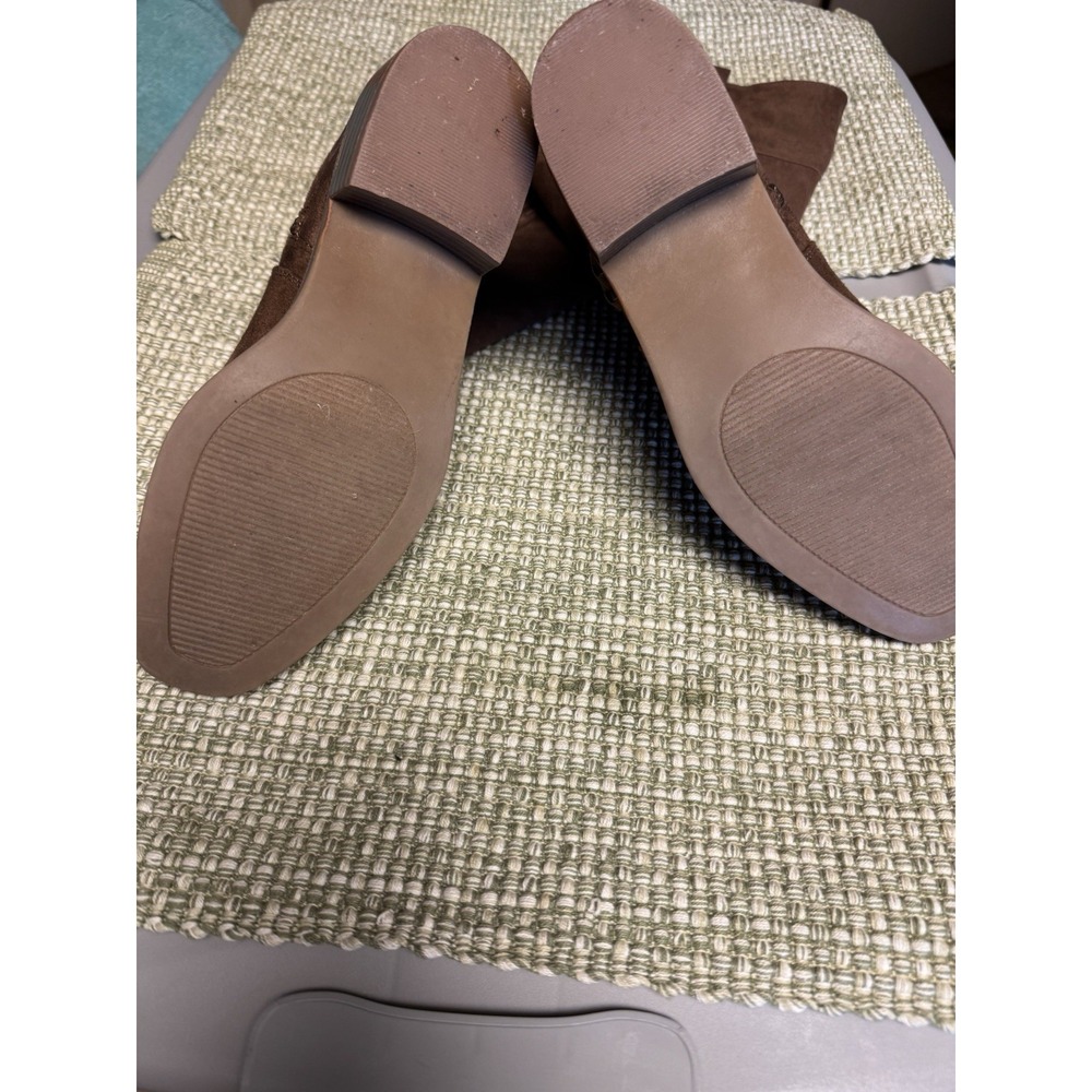 Maurice's Women's Faux Suede Calf Zipper Boots. Size 6M 1 In H Heel Unlined - Picture 2 of 6